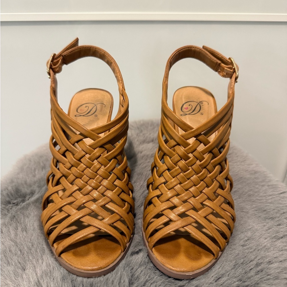 Delicious Tan Woven Heels